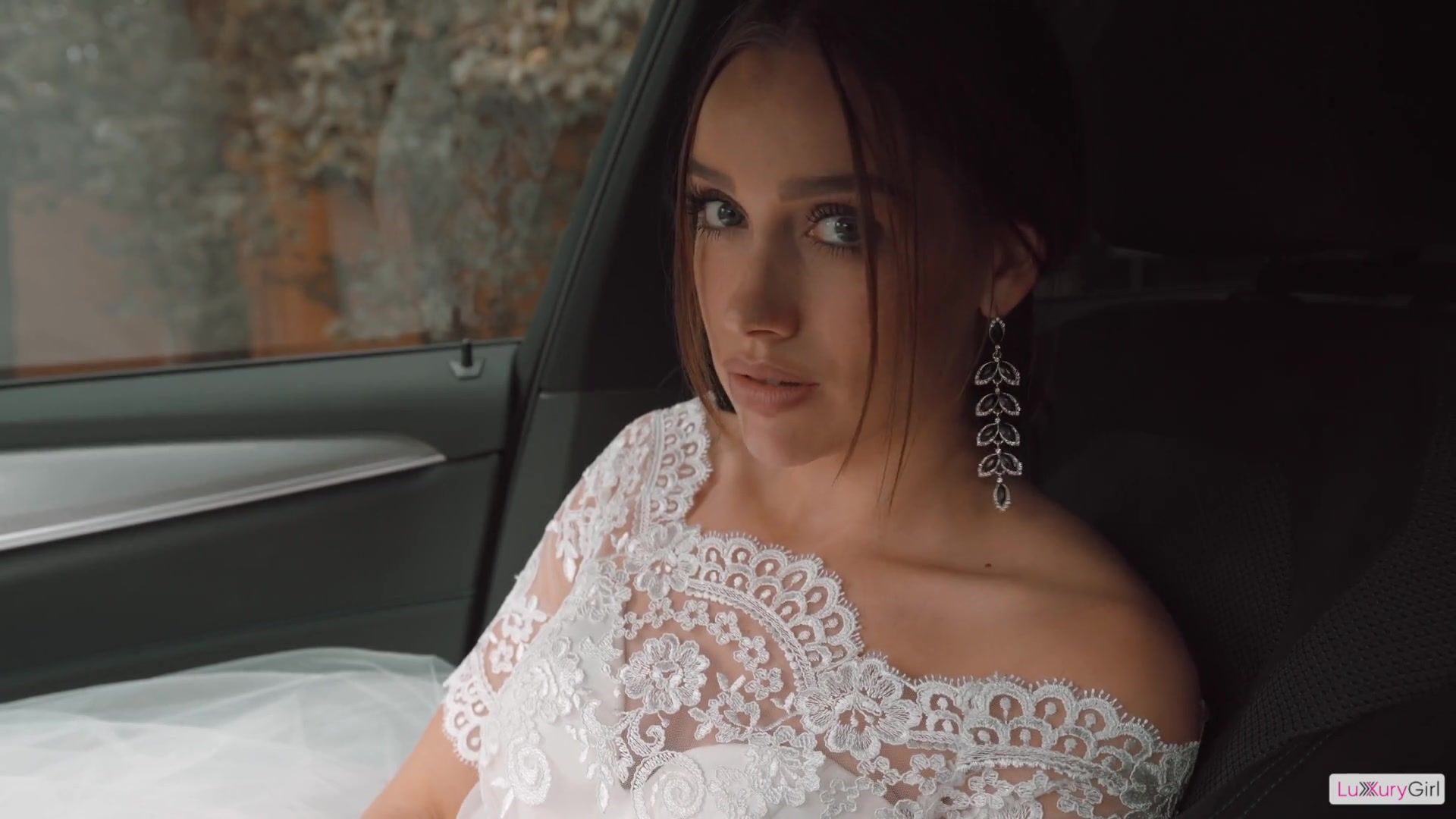 Невесту ебут свадьбе смотреть: 3000 русских видео